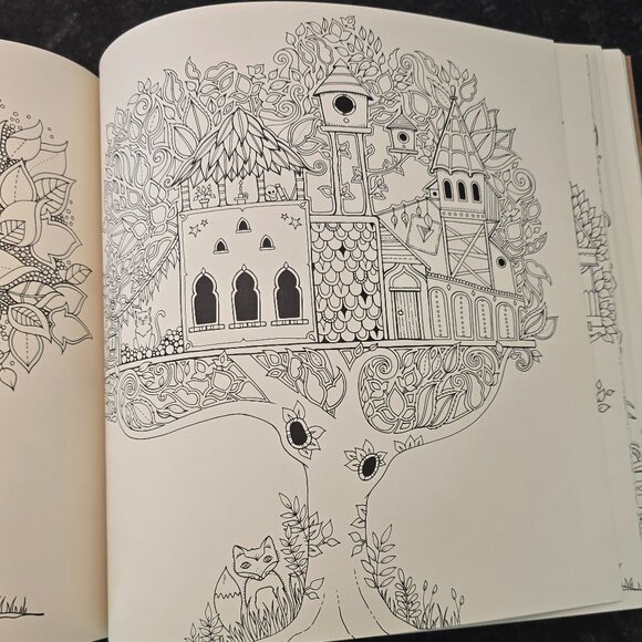 Animal Kingdom and Enchanted Forest Coloring Book (Set of 2) - Picture 12 of 14